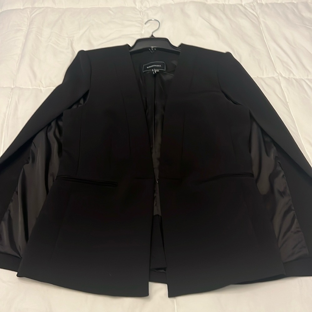BCBGMAXAZRIA BLACK CAPE BLAZER SIZE Medium , - Picture 3 of 11